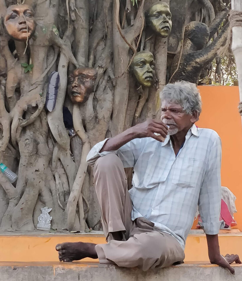 Man Drinking Tea, Kolkata